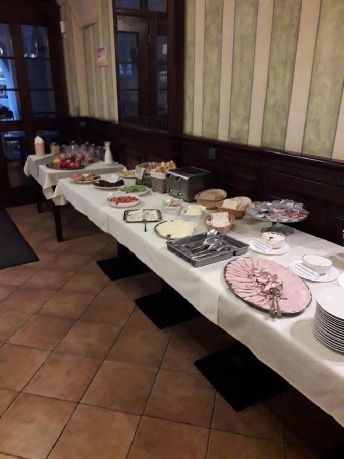 Penzion Mensik Kroměříž Kültér fotó